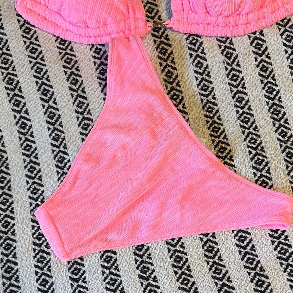 Pink Bikini Set - Picture 4 of 6